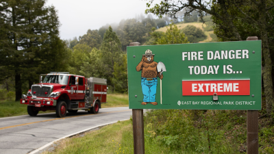 Extreme Fire Danger sign